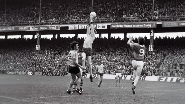 GAA 70's Réabhlóid Sóisialta